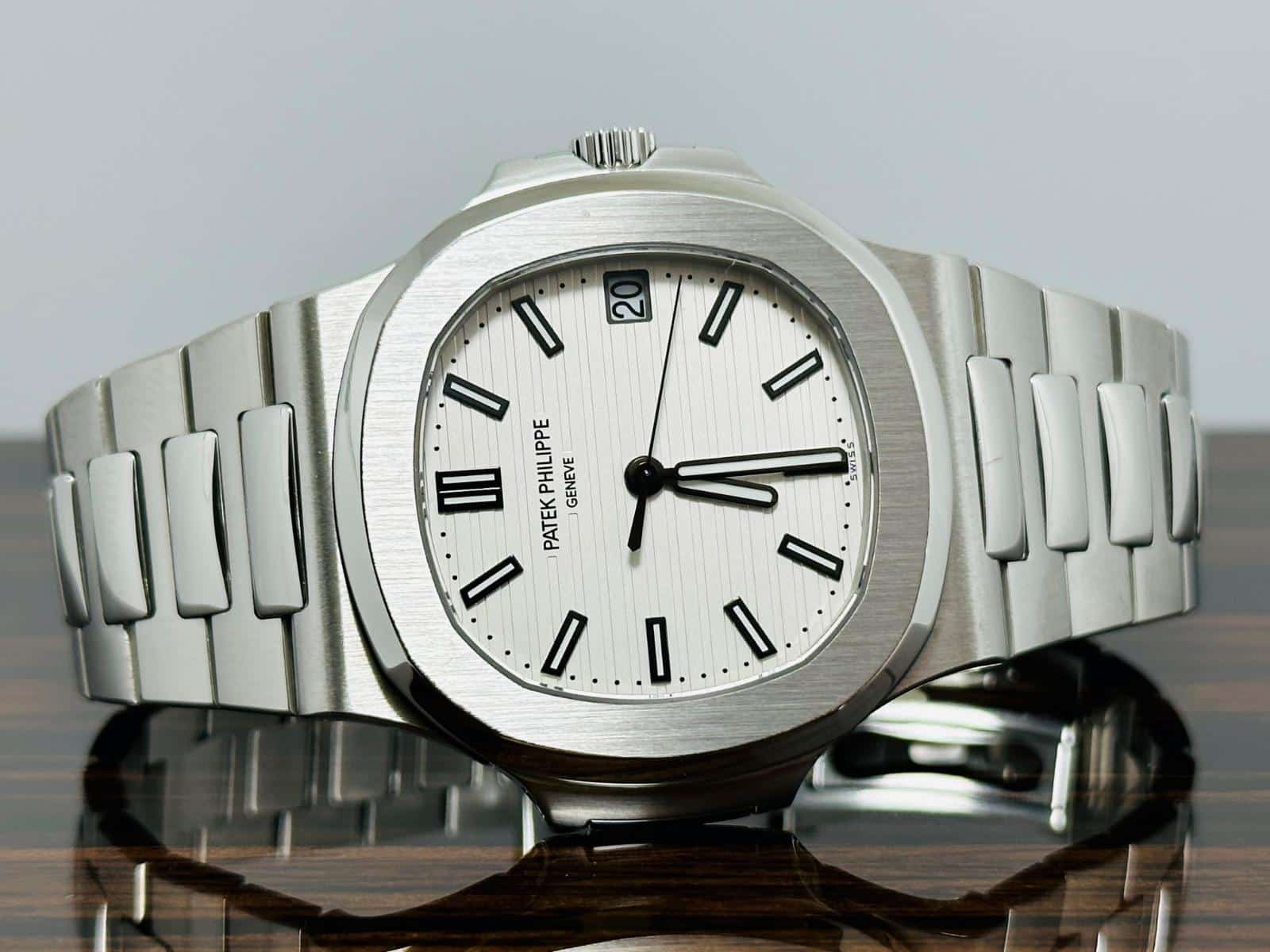 Patek Philippe Nautilus 5711 esfera blanca